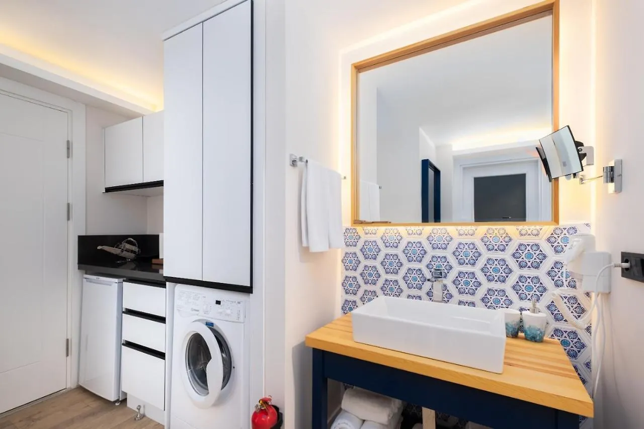 Ece Marina Suites فتحية