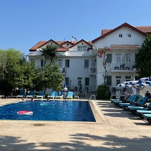 2* Otel Tugay