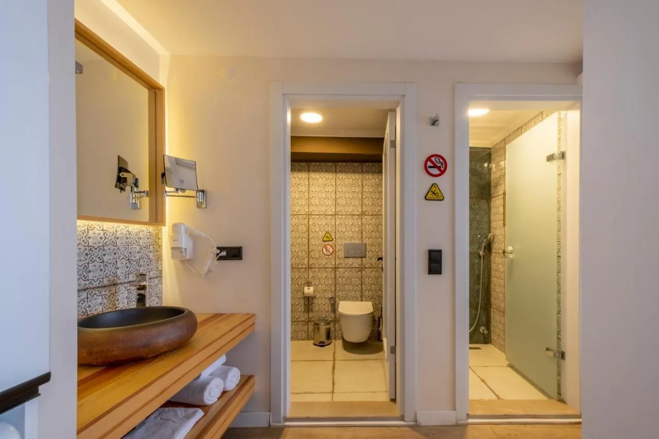 Ece Marina Suites Фетхие 2*,  Турция