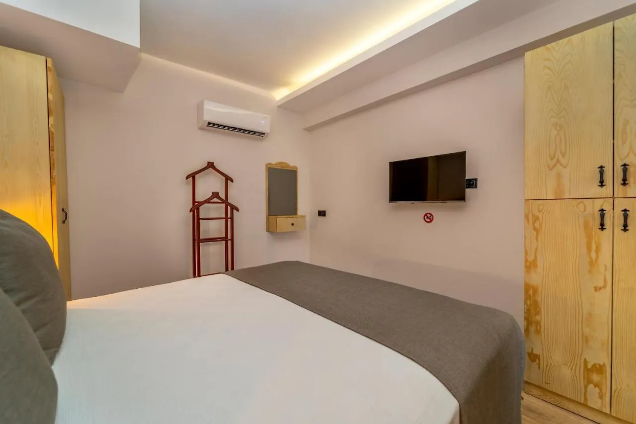 Отель Ece Marina Suites Фетхие